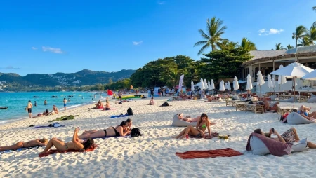 Chaweng Beach Walking Tour on Koh Samui, Thailand
